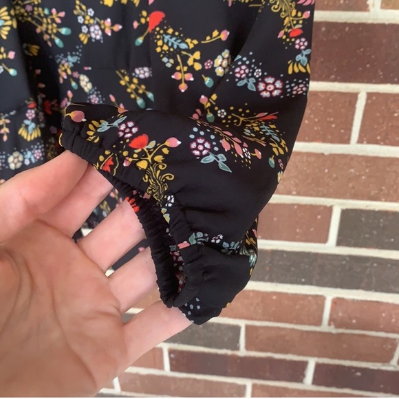 Loft Floral Black Wrap Top - Picture 4 of 12